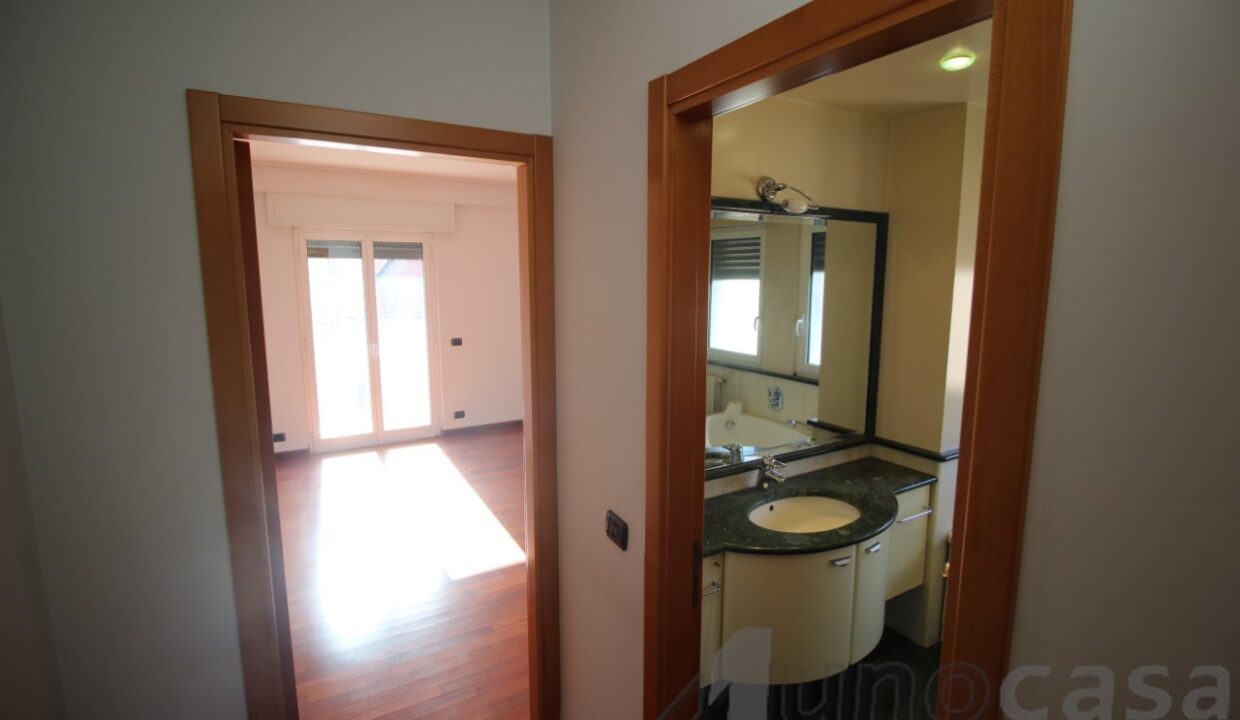 Foto immobile Rif. 3321 - Appartamento a Ragusa - immagine 17