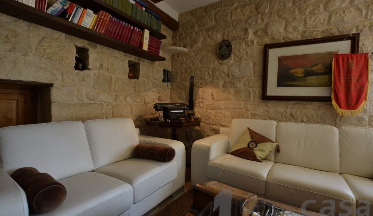 Foto immobile Rif. 3405 - Casale a Modica - immagine 11