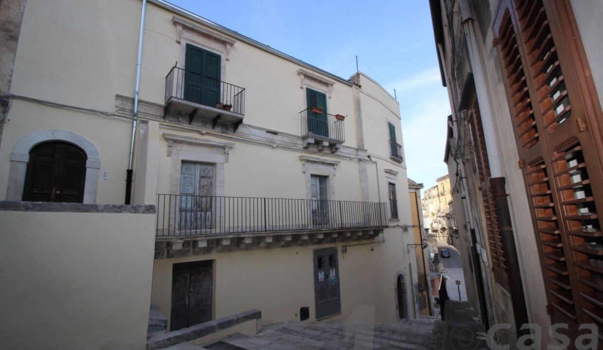 Foto immobile Rif. 3298 - Appartamento a Ragusa - immagine 3