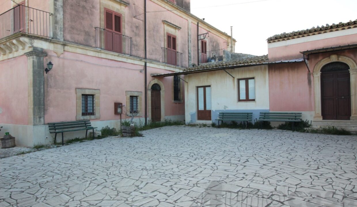 Foto immobile Rif. 3260 - Villa a Scicli - immagine 4