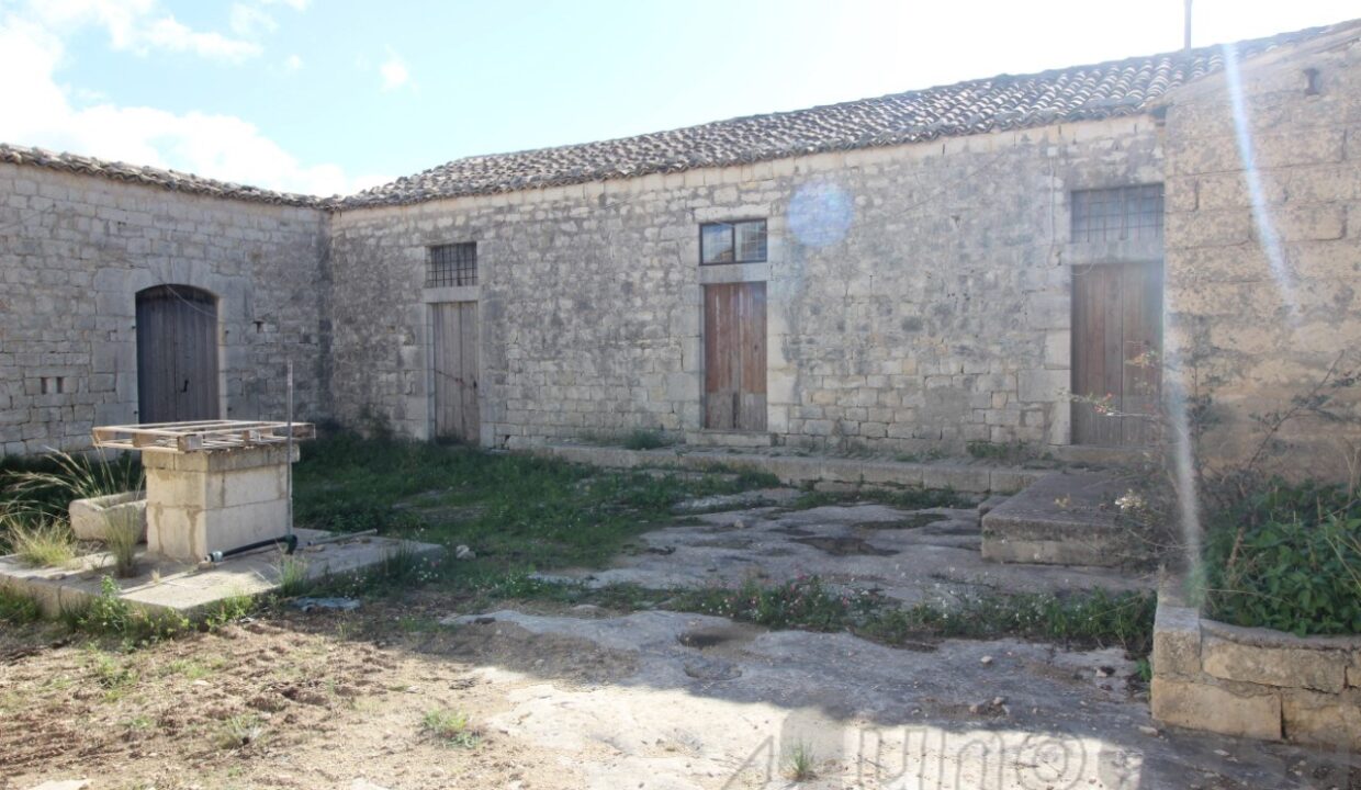 Foto immobile Rif. 3420 - Casale a Modica - immagine 3