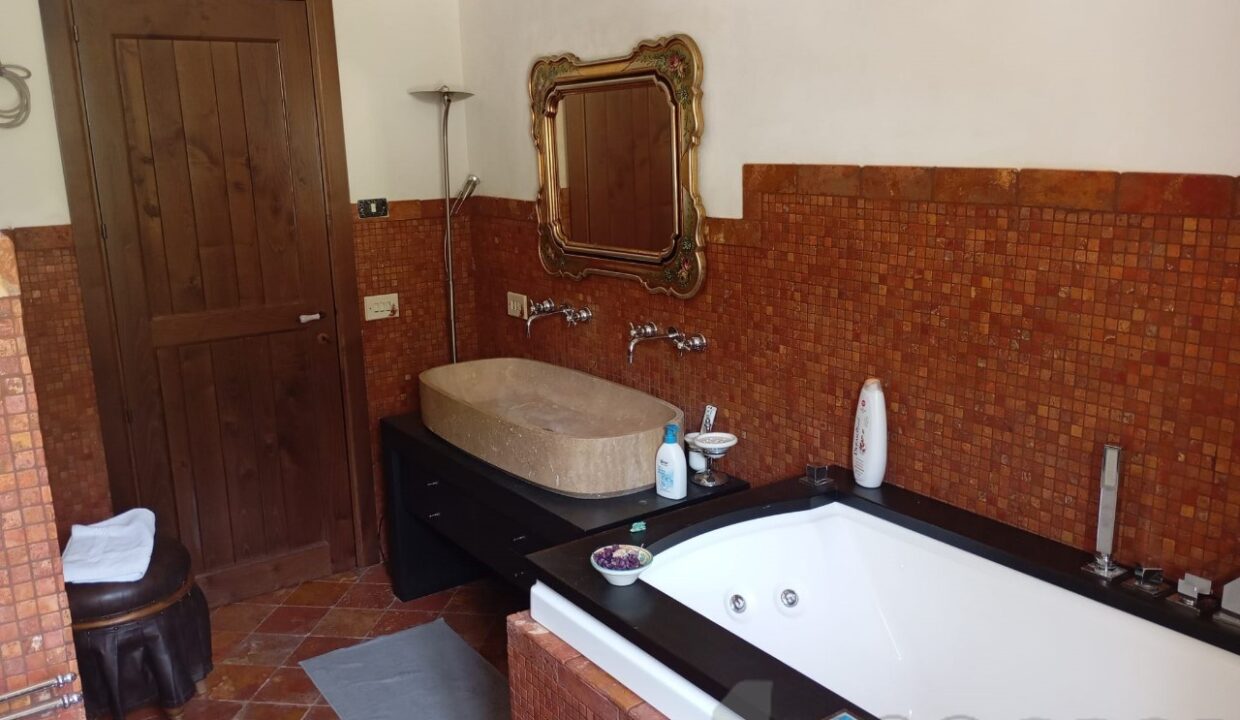 Foto immobile Rif. 3405 - Casale a Modica - immagine 26