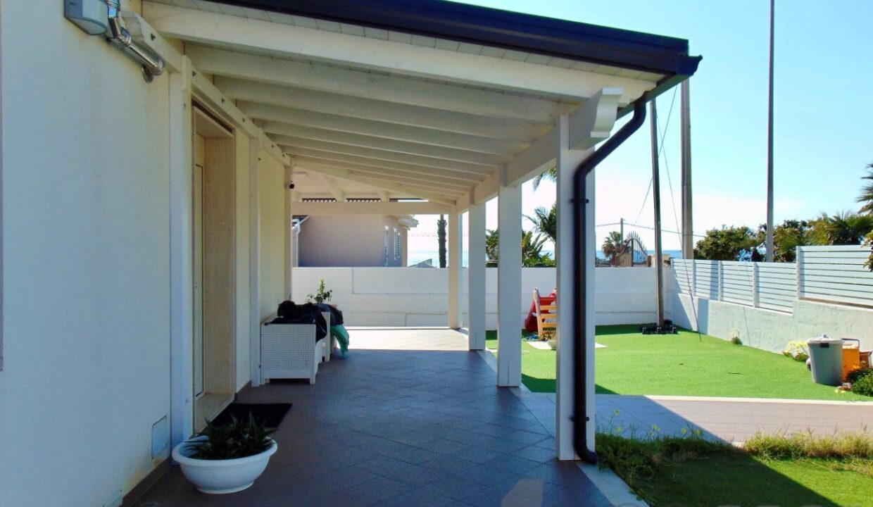 Foto immobile Rif. 3336 - Villa a Ragusa - immagine 2