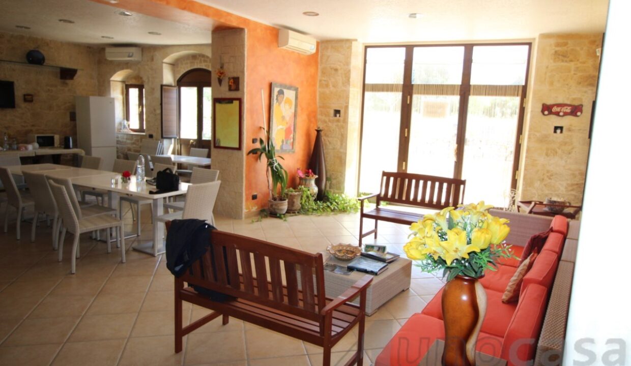 Foto immobile Rif. 3390 - Casa indipendente a Noto - immagine 3