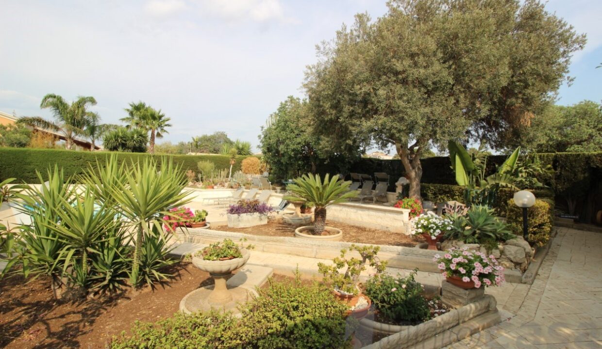 Foto immobile Rif. 3403 - Villa a Ragusa - immagine 13
