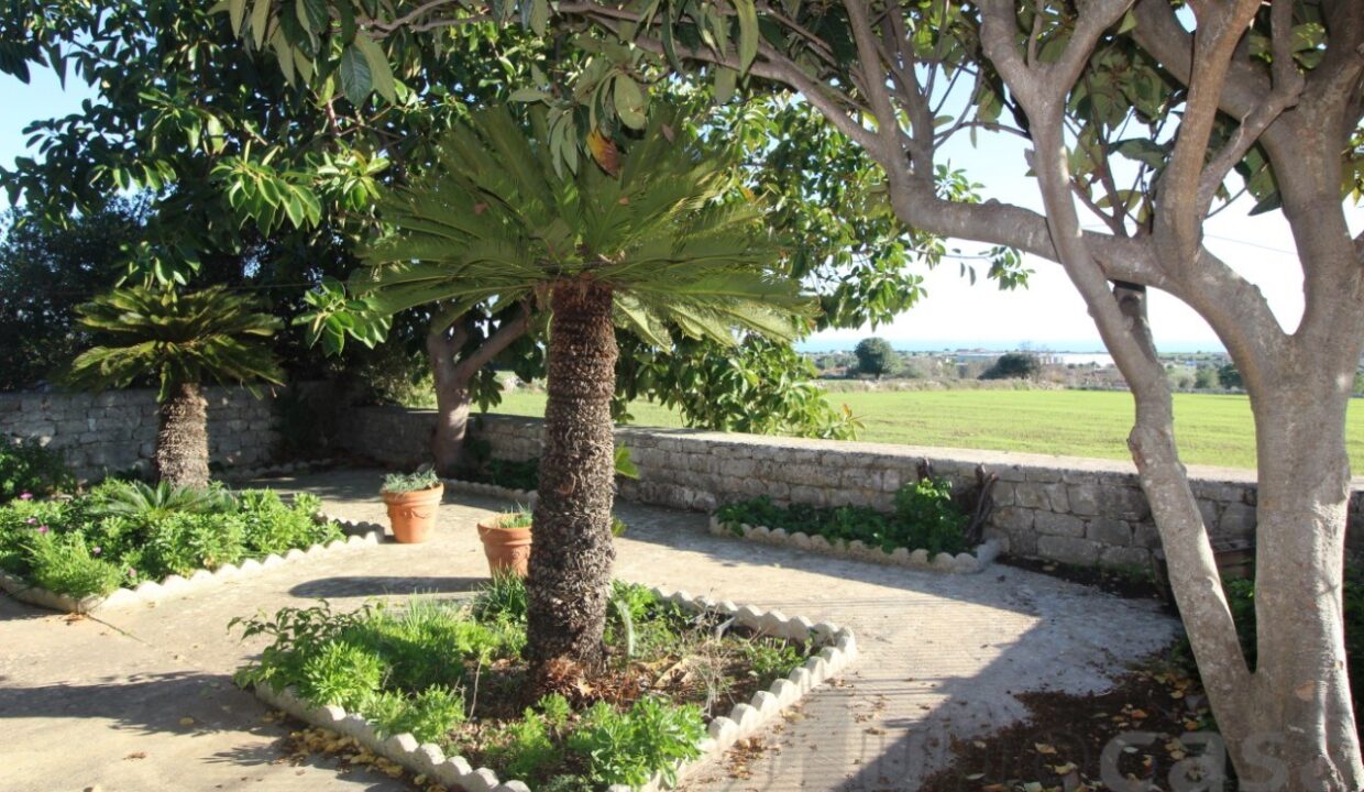 Foto immobile Rif. 3421 - Casale a Modica - immagine 11