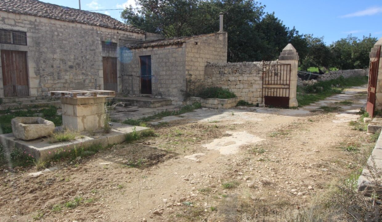 Foto immobile Rif. 3420 - Casale a Modica - immagine 21