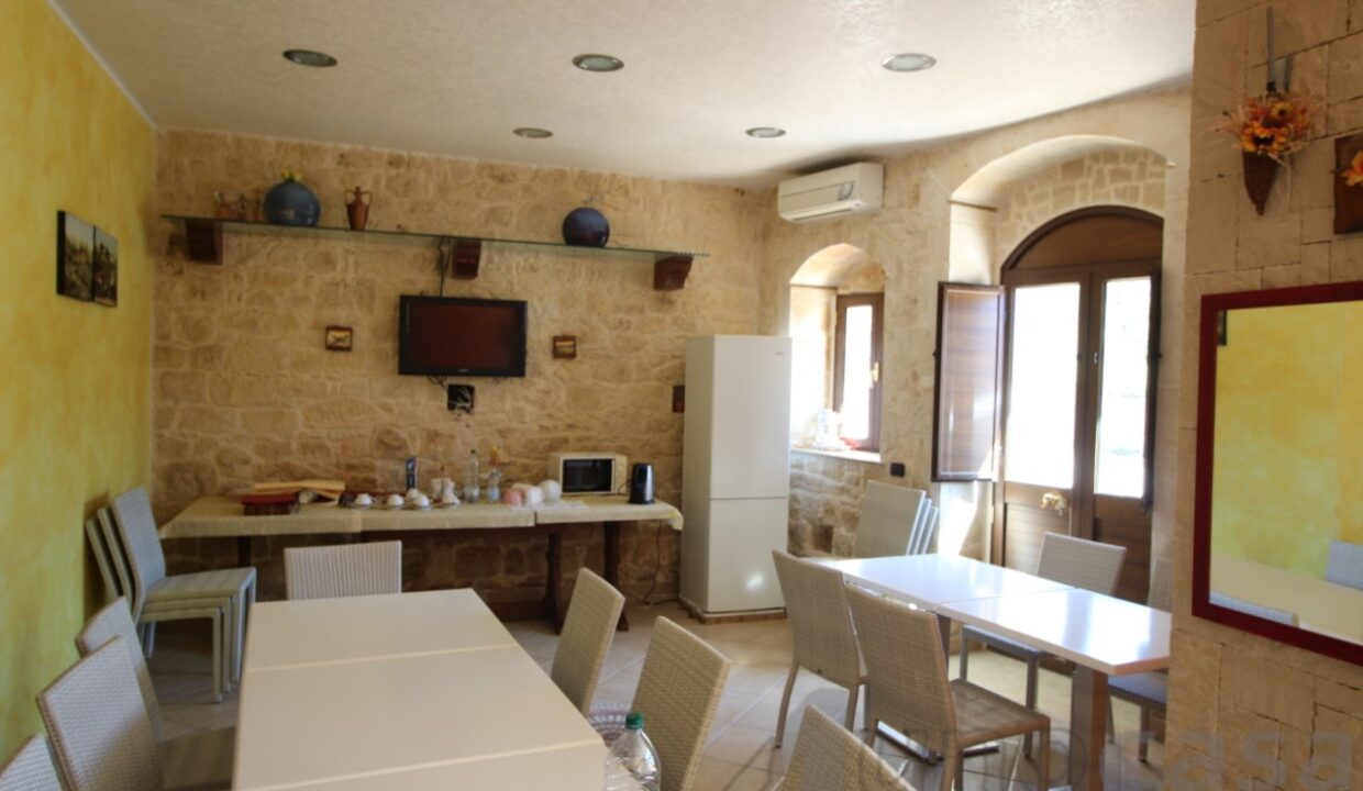 Foto immobile Rif. 3390 - Casa indipendente a Noto - immagine 4