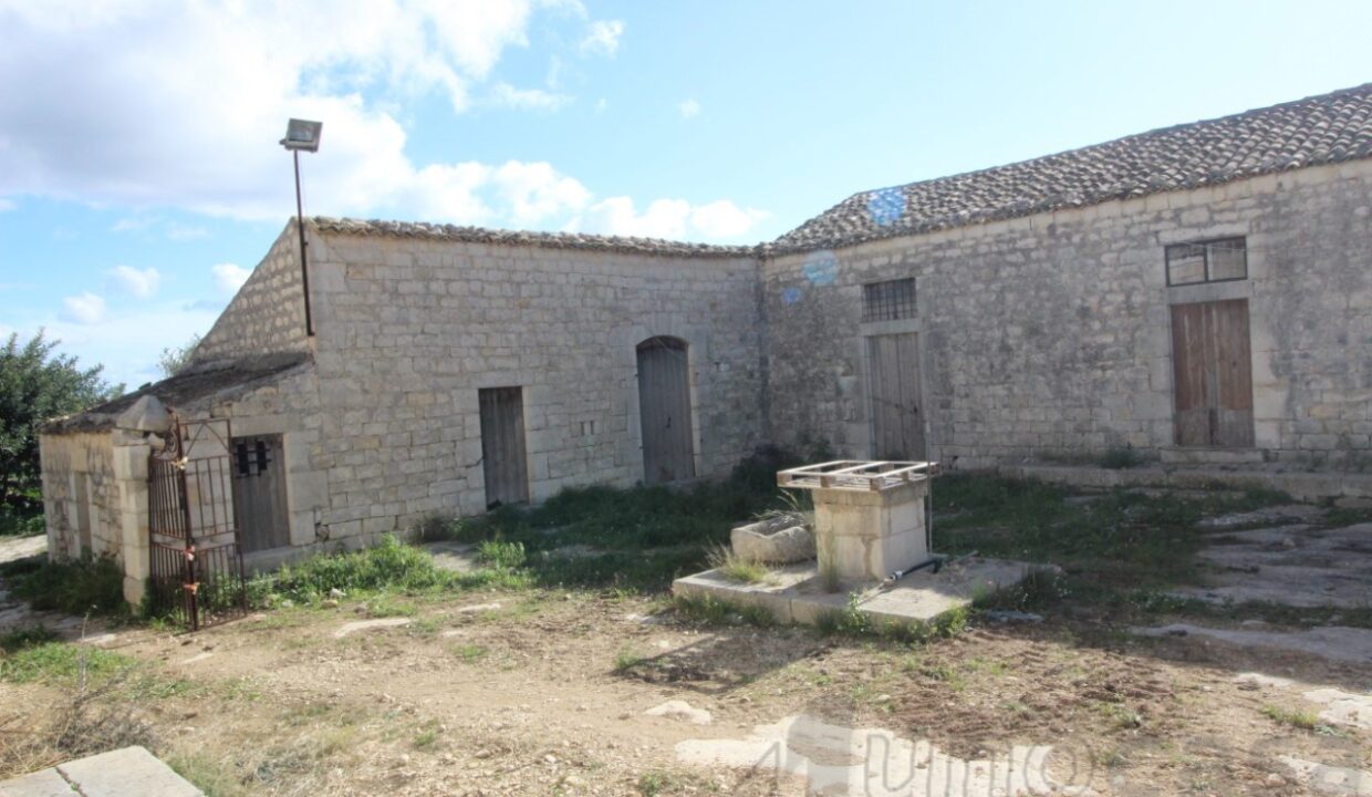 Foto immobile Rif. 3420 - Casale a Modica - immagine 4
