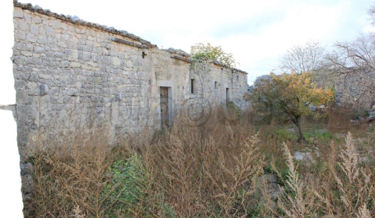 Foto immobile Rif. 3023 - Casale a Modica - immagine 5