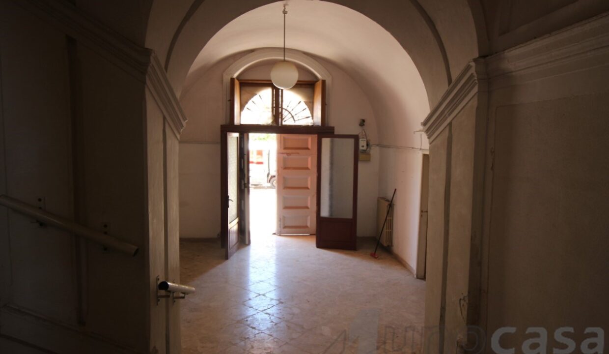 Foto immobile Rif. 3395 - Palazzo a Ispica - immagine 10